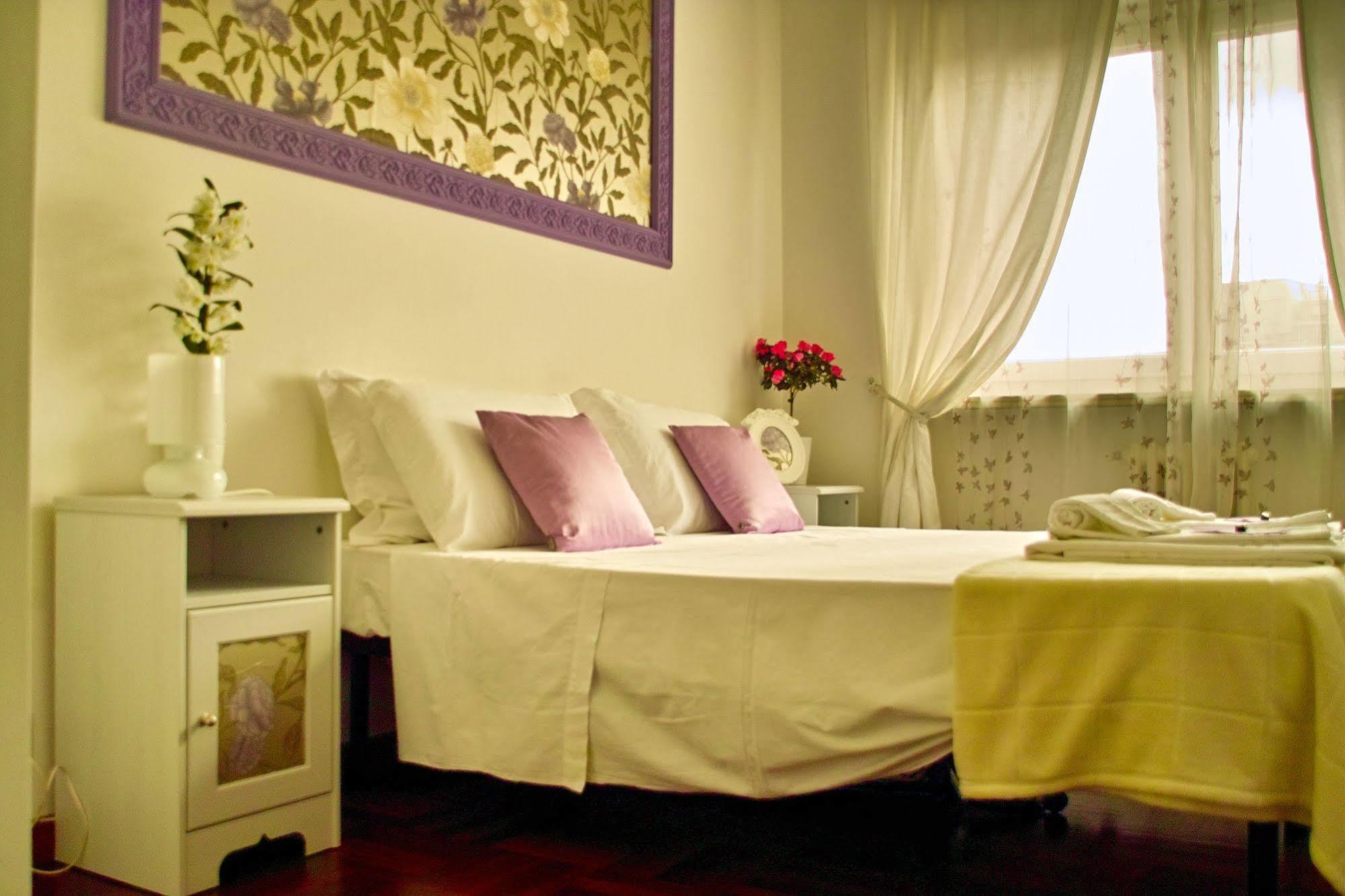 Rome&Suites Екстер'єр фото