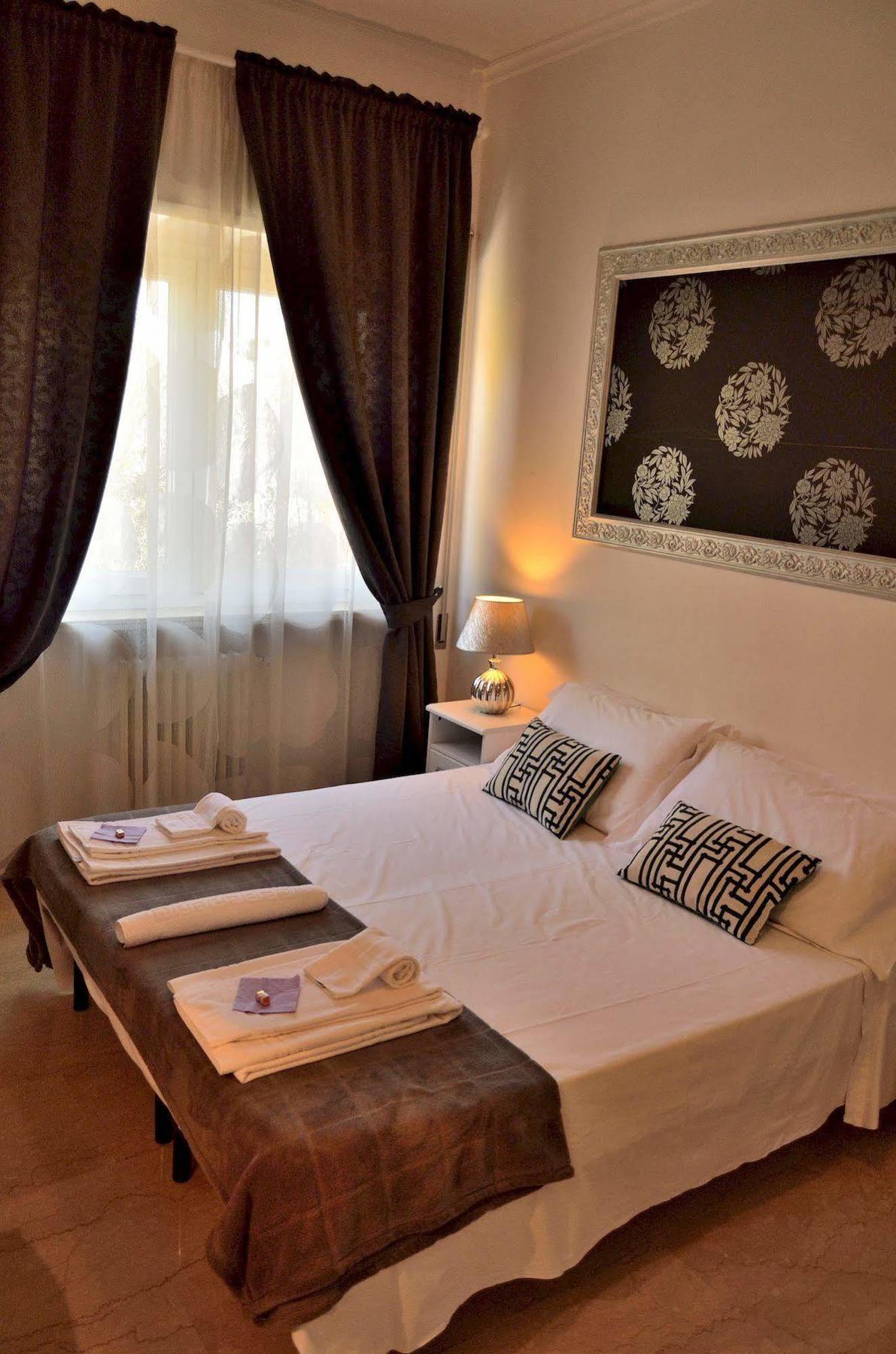 Rome&Suites Екстер'єр фото