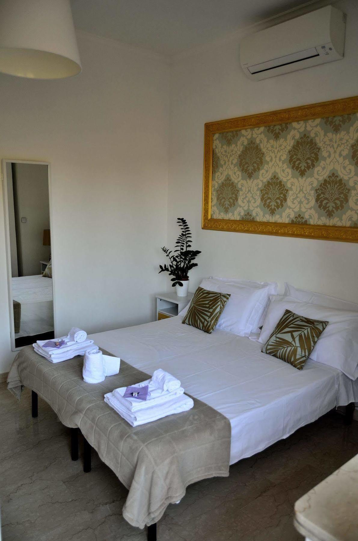 Rome&Suites Екстер'єр фото