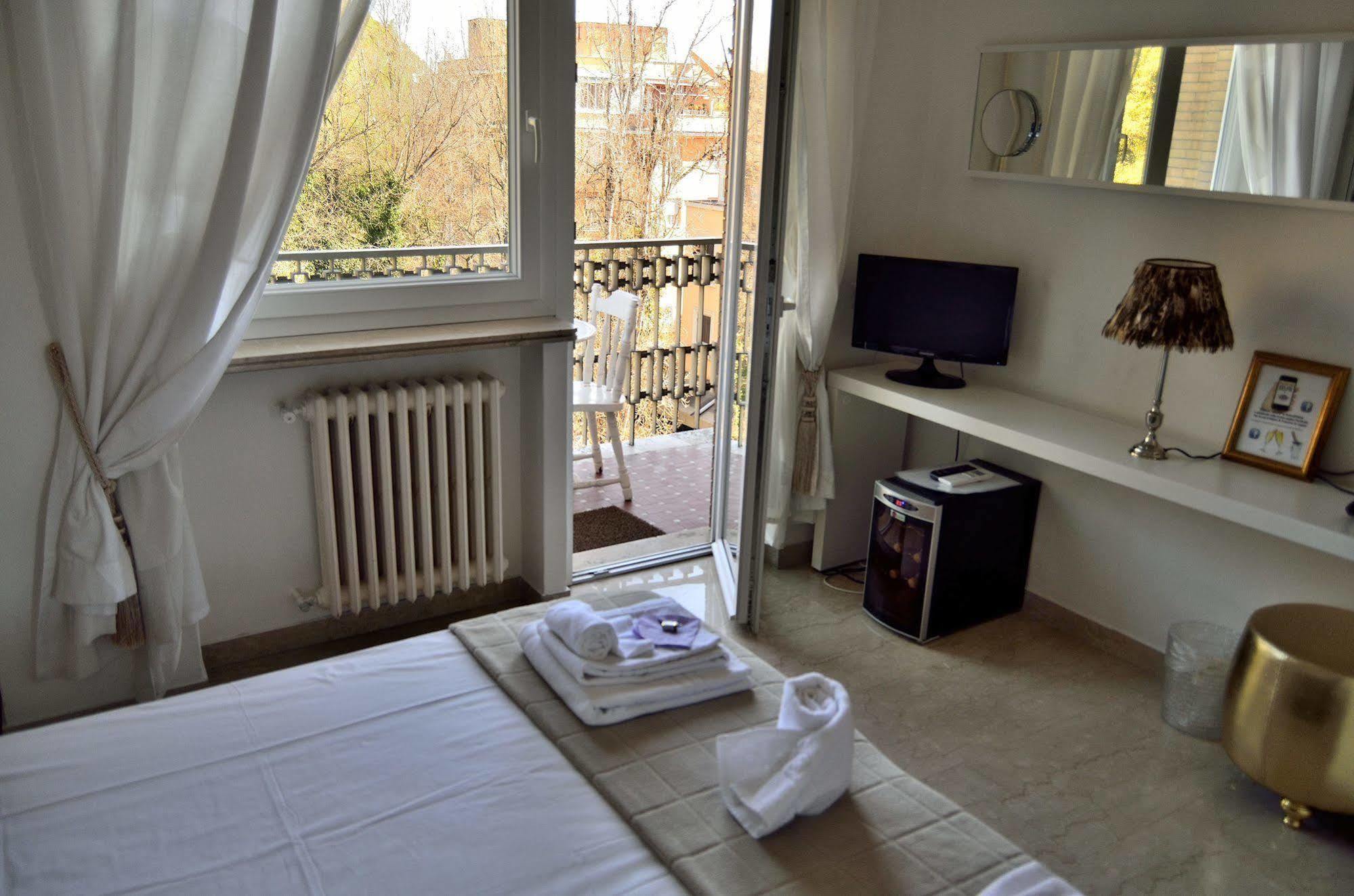 Rome&Suites Екстер'єр фото